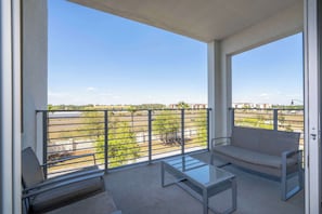 Comfort Condo | Balcony