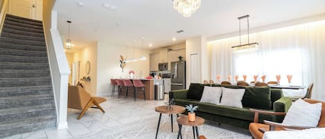 Comfort Townhome | Living area | 1-inch Smart TV with cable channels, Netflix, Hulu