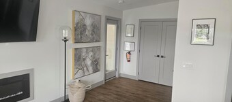 New carriage suite NW Calgary