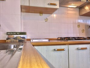 Apartment, 1 Bedroom, Balcony | Private kitchen