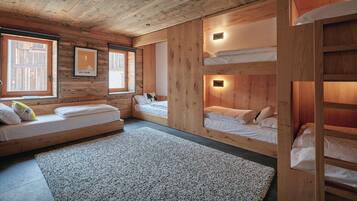 5 Schlafzimmer, Bügeleisen/Bügelbrett, WLAN, Bettwäsche