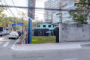 Apartment, Smoking | 1 bedroom - Casa Container Minimalismo e Estilo a 130m do mar (Itajai)