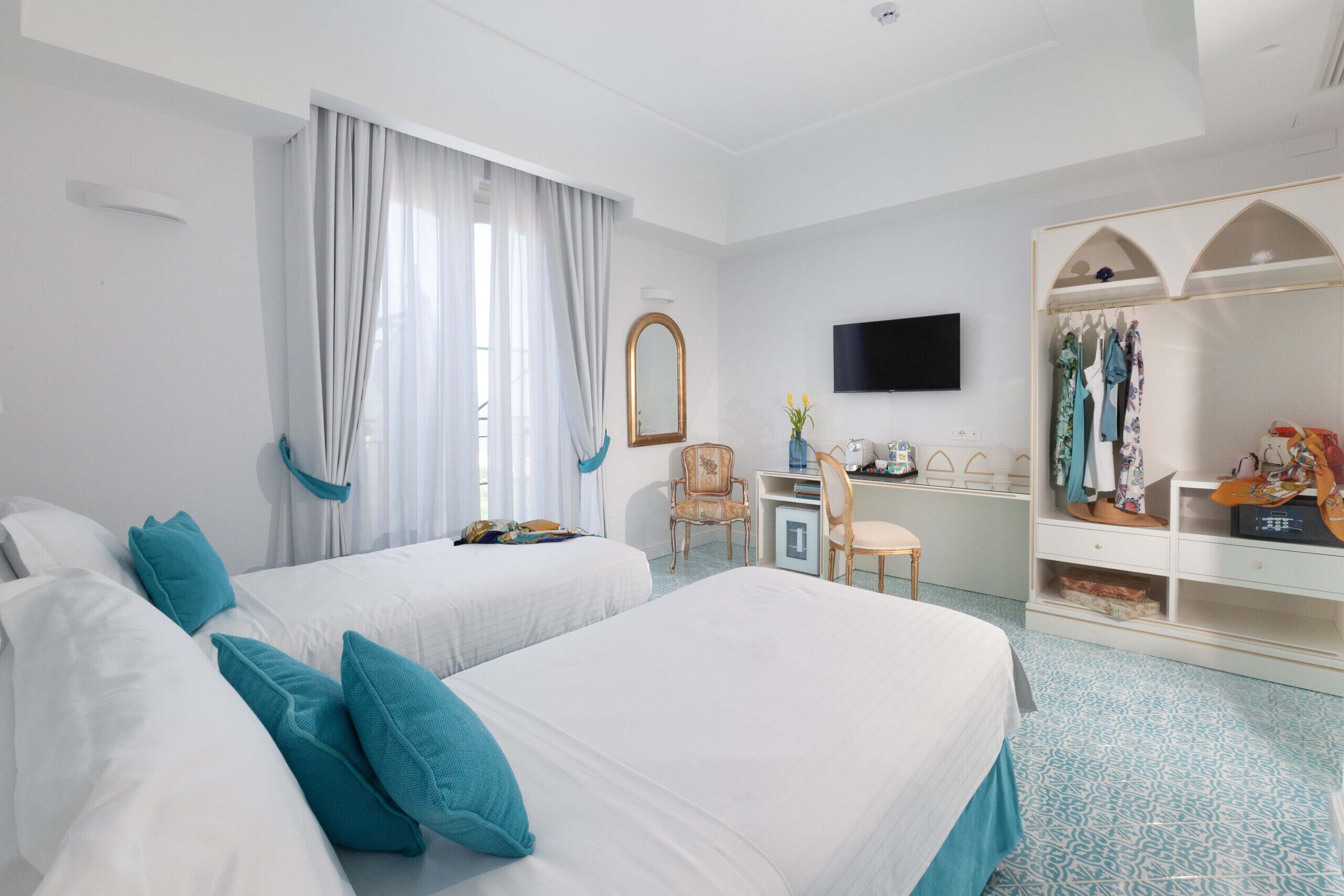 1 bedroom, in-room safe, iron/ironing board, free WiFi
