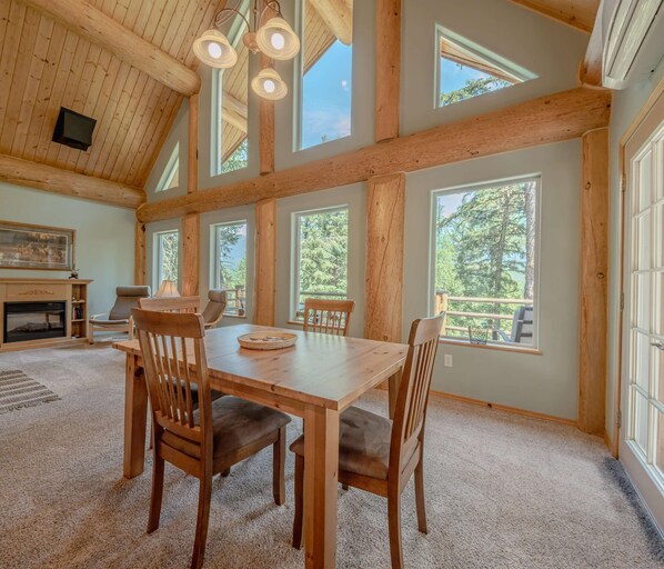 Cabin, Multiple Beds, Patio (Whitetail Cabin) | Dining