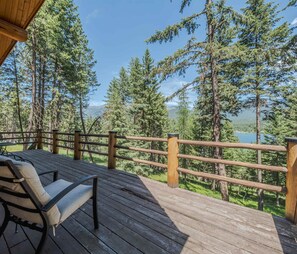 Terrace/patio - Whitetail Cabin For 9 Ppl! (Eureka)