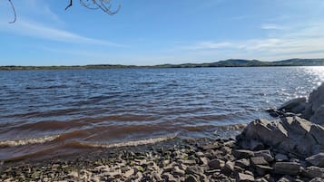 Beach nearby, beach towels