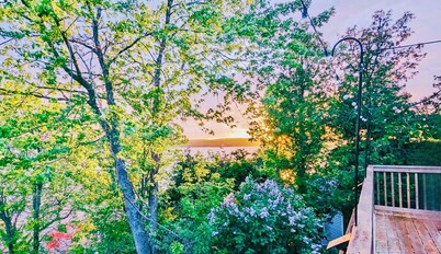 Waterfront Cottage | Steps to Dominion Park Beach & minutes to Uptown Saint John