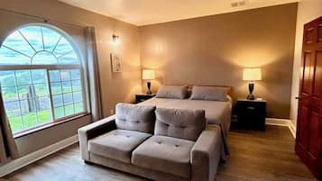 3 Schlafzimmer, Bügeleisen/Bügelbrett, WLAN, Bettwäsche