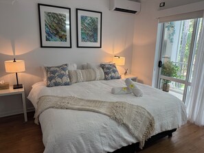 2 bedrooms, iron/ironing board, WiFi, bed sheets