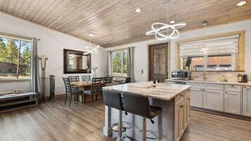 Cabin, 1 King Bed with Sofa bed, Kitchen, Mountain View (Wilderness Club Quarters) | Private kitchen | Fridge, microwave, oven, stovetop