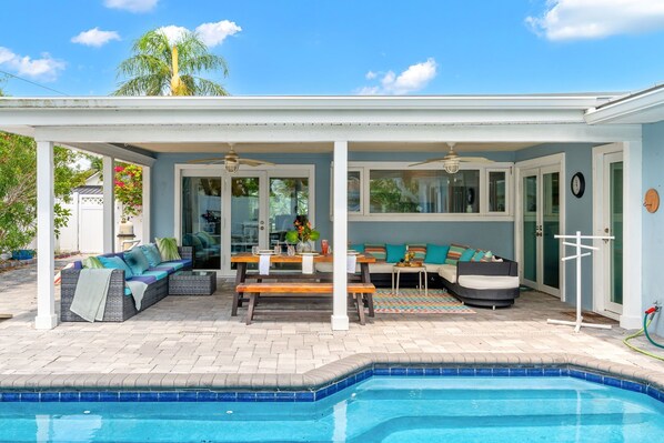 A heated pool - Gorgeous Beach House W/ Large Outdoor Patio, Heated Pool & Gas Fire Pit! (Cocoa Beach)