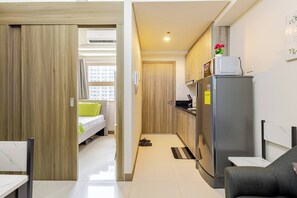2 habitaciones, tabla de planchar con plancha y acceso a internet