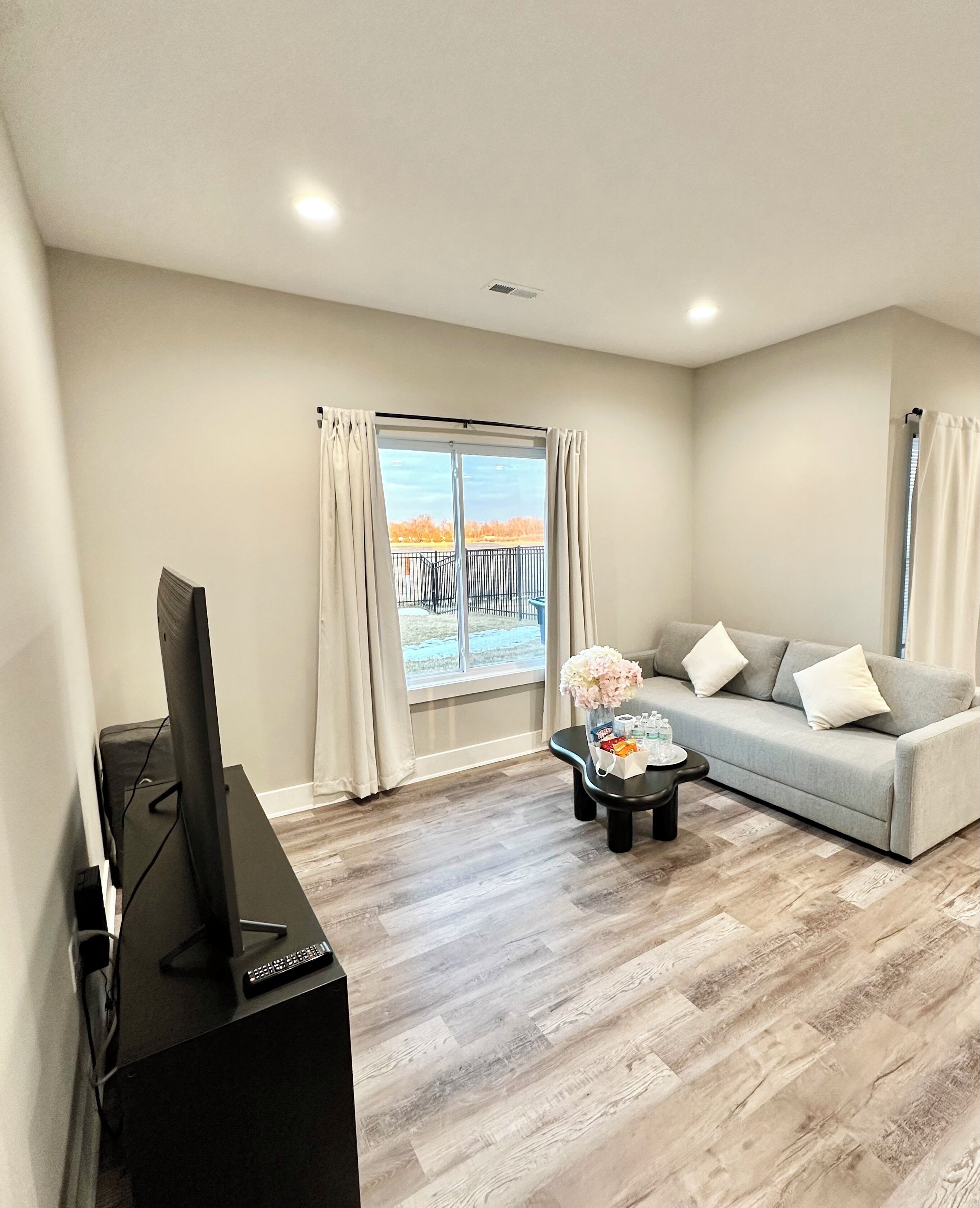 Een smart-tv en videogames