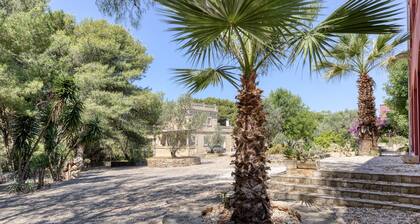 Apartment 'Le Colonie - Casa Padronale' with Private Terrace and Shared Garden