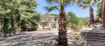 Appartamento 'Le Colonie - Casa Padronale' con terrazza privata e giardino in comune