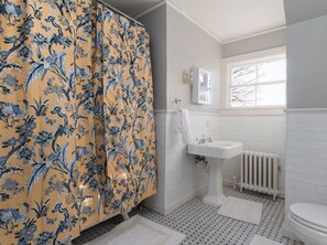 Hair dryer, towels, soap, toilet paper