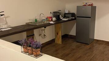 Mikrobølgeovn og kokeplater