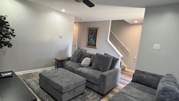 Smart TV, video games