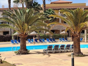 Pool - Elegant 1-bedroom family friendly apt. near Sta. Maria beaches at Sal-Cape Verde (Santa Maria)