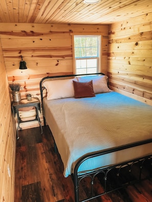 2 bedrooms, bed sheets