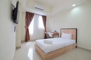 Standard Studio - Warm And Cozy Studio At Evenciio Margonda Apartment (Depok)