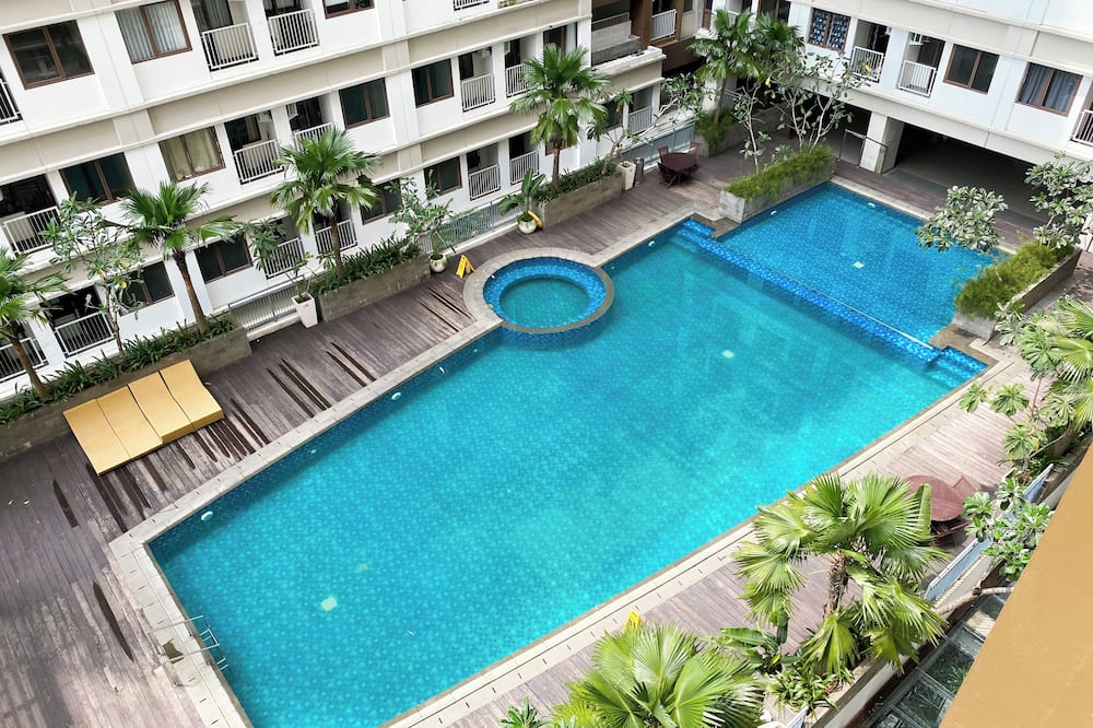 Simply Look Studio at LRT City Jatibening Apartment