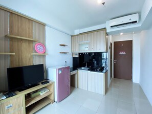 Interior - Good Deal And Homey 1Br Tifolia Apartment (Jakarta)