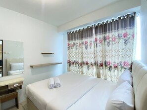 Standard Apartment - Good Deal And Homey 1Br Tifolia Apartment (Jakarta)