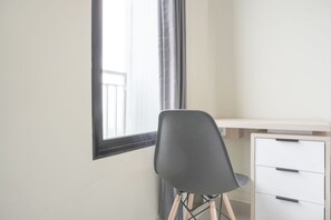 Standard Studio - Cozy Studio At 32Th Floor Evenciio Margonda Apartment (Depok)