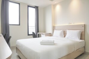 Standard Studio - Cozy Studio At 32Th Floor Evenciio Margonda Apartment (Depok)