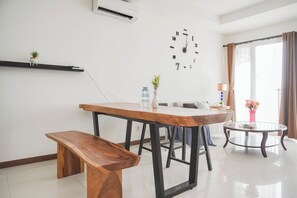 Standard Apartment | Dining room - Spacious And Comfortable 2Br At Green Bay Condominium Apartment (Jakarta)