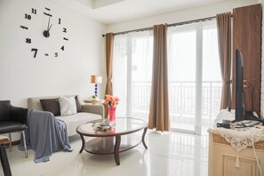 Standard Apartment | Living room