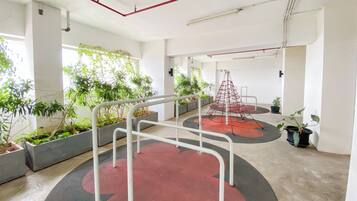 室外兒童遊樂區