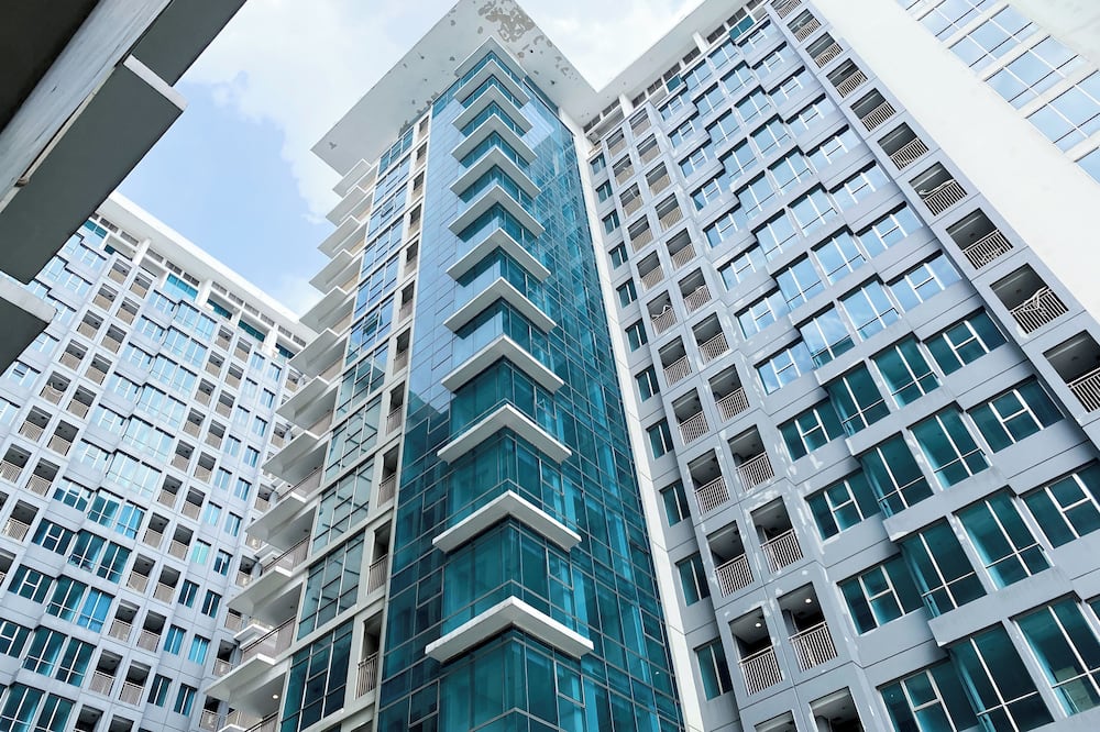 Best Place And Homey 2Br At Tamansari Iswara Apartment
