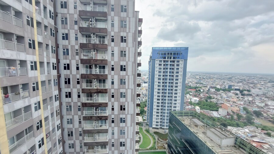 Good Place And Homey 2Br At Podomoro City Deli Medan Apartment