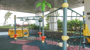 Außen-Kinderspielplatz