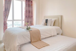 Room - Restful And Cozy Studio At Taman Melati Margonda Apartment (Depok)
