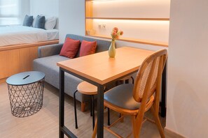 Estúdio standard | Sala de jantar