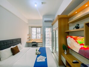 Interior - Cozy And Enjoy Living Studio Transpark Juanda Bekasi Timur Apartment (Bekasi)