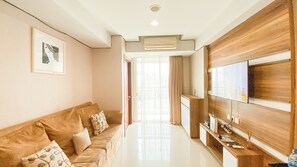 Standard Apartment | Living area