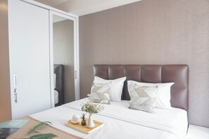 Standard Studio - Well Furnished Studio Apartment Cinere Bellevue Suites (Depok)