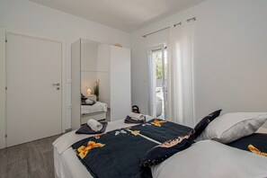 Accès Internet, draps fournis