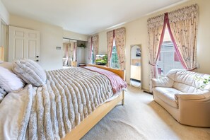 4 Schlafzimmer, Bügeleisen/Bügelbrett, WLAN, Bettwäsche