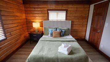 3 habitaciones y ropa de cama