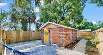 Groovy Cottage in Downtown Pensacola, Pet Friendly