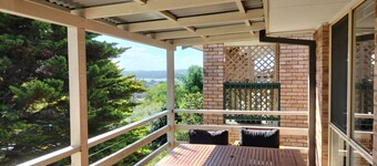 Mountain View Beach House Near Batemans Bay
