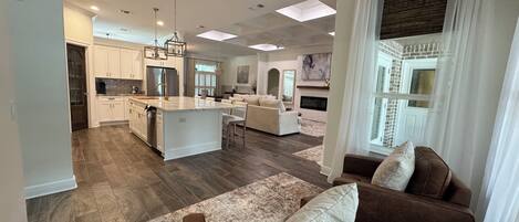 スマートテレビ、暖炉