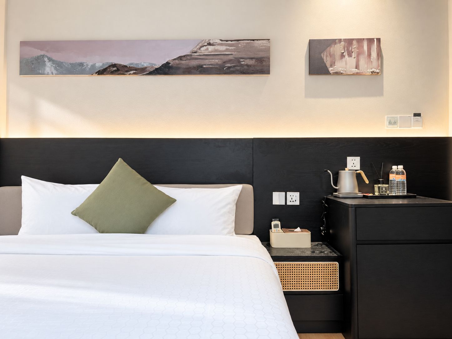 Photo - Asphodel Inn - Newly Renovated