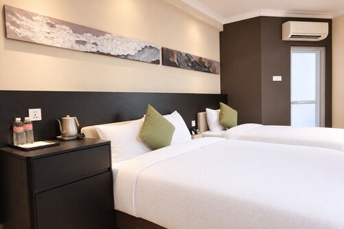 Asphodel Inn - Newly Renovated