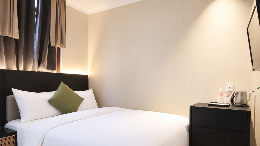 Asphodel Inn - Newly Renovated
